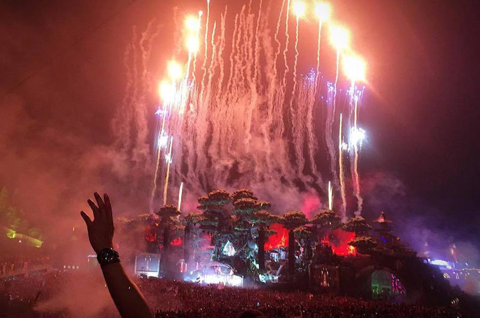 世界最高峰のフェス Tomorrowland 現地直送フォト レポート Floor